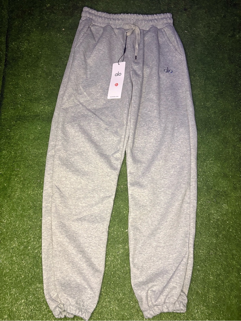 ALO Yoga Men Light Heather Gray Joggers